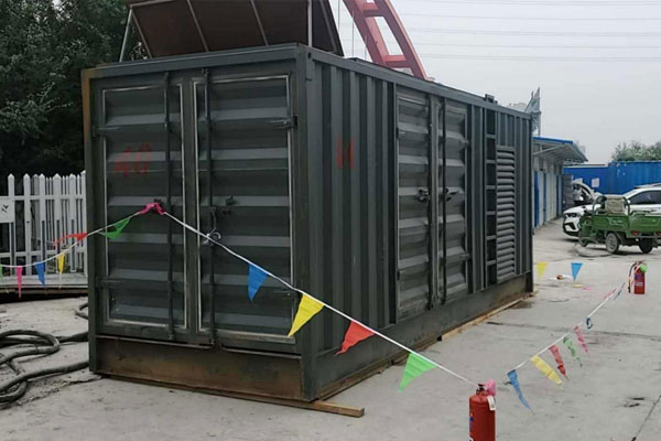掇刀发电机租赁空气滤清器多久更换一次？