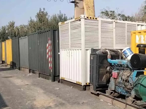 掇刀200KW柴油发电机机组每小时油耗是多少?